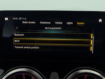 Mercedes-Benz EQB EQB 300 66.5kWh AMG Line 4MATIC (228 ps) - LED - REVERSE CAM - 7