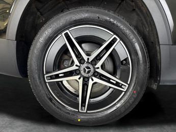 Mercedes-Benz EQB EQB 300 66.5kWh AMG Line 4MATIC (228 ps) - LED - REVERSE CAM - 7