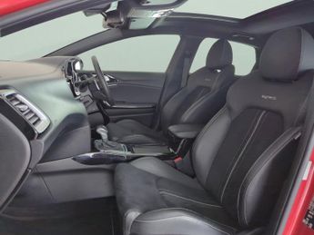 Kia Ceed 1.4 T-GDi GT-Line S DCT (138 bhp) - LED - REVERSE CAM - NAV