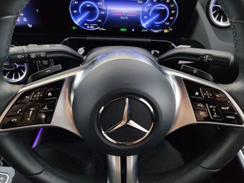 Mercedes-Benz EQA EQA 250+ 70.5kWh Sport (Executive) (190 ps) - ADAPTIVE LIGHTS