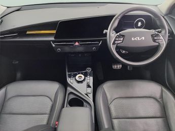 Kia Niro 64.8kWh 4 (201 bhp) - ACTIVE LANE ASSIST - HEAT AND COOL SEATS