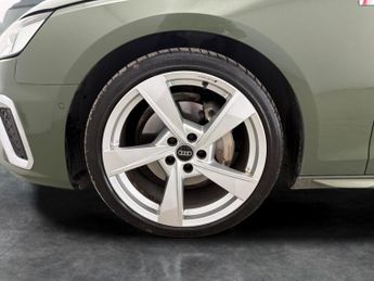 Audi A4 2.0 TFSI 40 S line S Tronic (204 ps)[Tech Pro] - HEATED SEATS - 