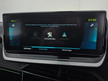 Peugeot E-2008 50kWh GT Premium (136 ps) - REVERSE CAM - ALCANTARA - NAV