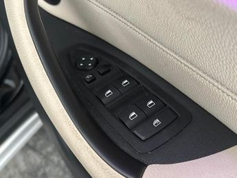 BMW X1 1.5 25e 10kWh xLine Plug-in xDrive (220 ps) - PERFORMANCE CONTRO