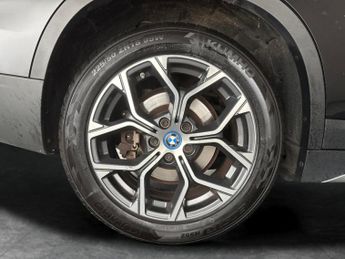 BMW X1 1.5 25e 10kWh xLine Plug-in xDrive (220 ps) - PERFORMANCE CONTRO