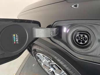BMW X1 1.5 25e 10kWh xLine Plug-in xDrive (220 ps) - PERFORMANCE CONTRO