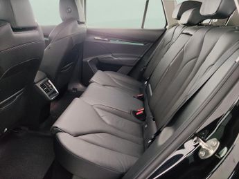 Skoda Enyaq iV 62kWh 60 (DC120kW) (179 ps) - SMARTLINK - NAV - LEATHER