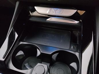 BMW iX3 80kWh M Sport (286 ps) - HUD - CARPLAY - UPGRADED SOUND