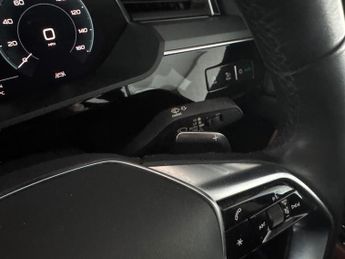 Audi e-tron 55 Sport Sportback quattro 95kWh (11kW Charger) (408 ps) - REVER