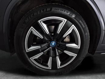 BMW iX3 80kWh M Sport (286 ps) - BMW LASERLIGHTS - ADAPT CRUISE - BLACK 