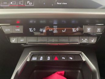 Audi A3 1.5 TFSI 35 S line Sportback S Tronic (150 ps)(comfort&sound) - 