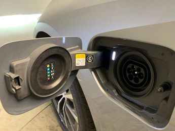BMW 3 Series 2.0 330e 12kWh Sport Plug-in (292 ps) - LED - HEATED SEATS