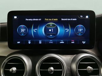 Mercedes-Benz GLC 2.0 GLC300e 13.5kWh AMG Line (Premium) Plug-in G-Tronic+ 4MATIC 