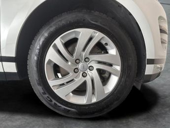 Land Rover Range Rover Evoque 1.5 P300e 12.2kWh R-Dynamic S Plug-in 4WD (309 ps) - ADAPT CRUIS