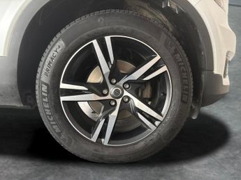 Volvo XC40 1.5 T3 R-Design (163 ps) - PARK ASSIST - LED - LANE DEPARTURE