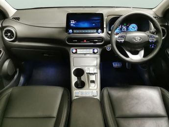 Hyundai Kona 64kWh Ultimate (10.5kW Charger) (204 ps) - NAV - HEATED STEERING