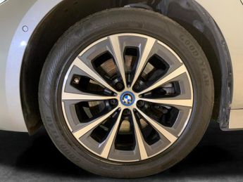 BMW 3 Series 2.0 330e 12kWh Sport Plug-in (292 ps) - LED - HEATED SEATS