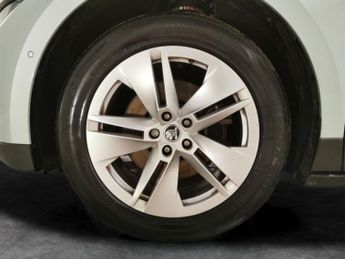 Skoda Enyaq iV 62kWh 60 (DC120kW) (179 ps) - REVERSE CAM - NAV - LEATHER