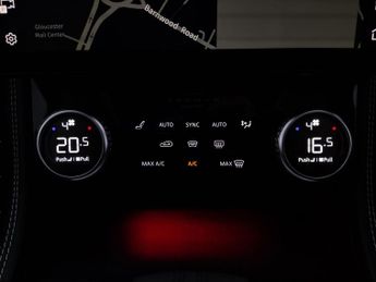 Jaguar F-PACE 2.0 D200 MHEV R-Dynamic Black AWD (204 ps) - REVERSE CAM - NAV