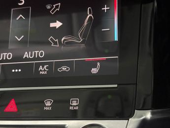Audi e-tron 55 Sport Sportback quattro 95kWh (11kW Charger) (408 ps) - REVER