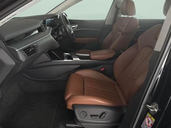 Audi e-tron 55 Sport Sportback quattro 95kWh (11kW Charger) (408 ps) - REVER