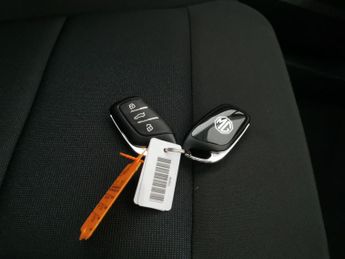 MG Mg4 64kWh SE Long Range (203 ps) - REVERSE CAM - NAV - BLUETOOTH
