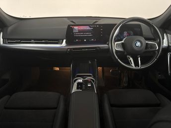 BMW iX1 30 66.5kWh M Sport xDrive (11kW Charger) (313 ps) - HK AUDIO - F