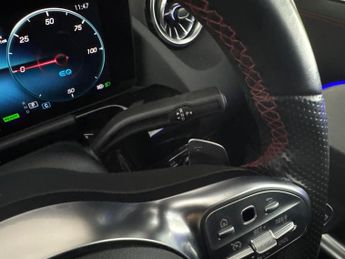 Mercedes-Benz EQA EQA 250+ 70.5kWh AMG Line (190 ps) - COMFORT PACK - PADDLE SHIFT
