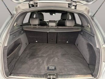 Mercedes-Benz GLC 2.0 GLC300d AMG Line (Premium) G-Tronic+ 4MATIC (245 ps) - HEATE