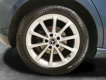 Mercedes-Benz A Class 1.3 A200 Sport (Executive) 7G-DCT (163 ps) - HEATED LEATHER