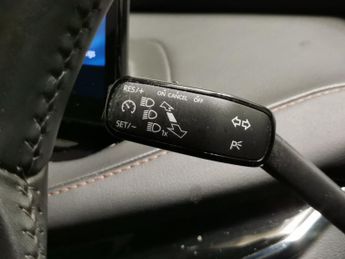 Skoda Enyaq iV 62kWh 60 (DC120kW) (179 ps) - REVERSE CAM - NAV - LEATHER