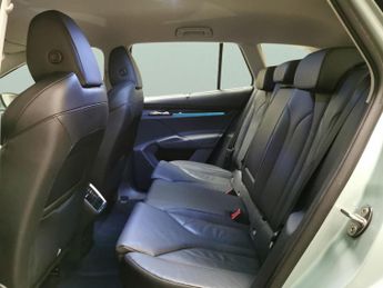 Skoda Enyaq iV 62kWh 60 (DC120kW) (179 ps) - REVERSE CAM - NAV - LEATHER