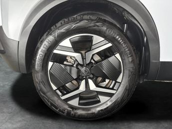 Peugeot E-2008 50kWh GT (7kW Charger) (136 ps) - NAV - BLUETOOTH - CRUISE