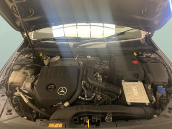 Mercedes-Benz A Class 1.3 A200 AMG Line Edition (Executive) 7G-DCT (163 ps) - SELF PAR