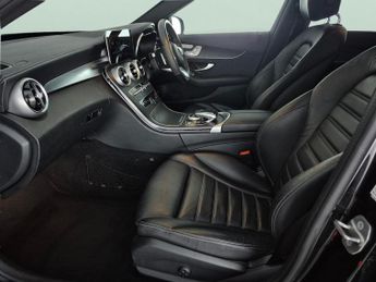 Mercedes-Benz C Class 2.0 C300de 13.5kWh AMG Line Night Edition (Premium) Plug-in G-Tr
