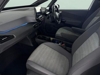 Volkswagen ID.3 Pro Performance 58kWh Life (204 ps) - HEATED STEERING - COMFORT 
