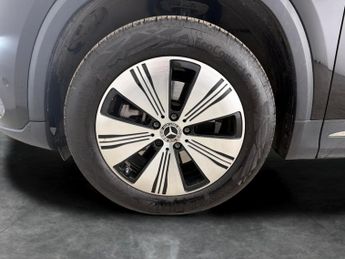 Mercedes-Benz EQA EQA 250+ 70.5kWh Sport (190 ps) - NAV - ADAPTIVE LIGHTS - MIRROR