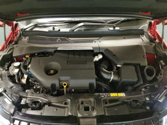 Land Rover Discovery Sport 2.0 D165 MHEV Urban Edition 4WD (163 ps) - KEYLESS ENTRY - LED