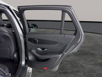 Mercedes-Benz GLC 2.0 GLC300d AMG Line (Premium) G-Tronic+ 4MATIC (245 ps) - HEATE