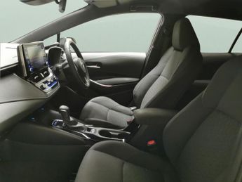 Toyota Corolla 1.8 VVT-h GPF Icon Tech Touring Sports CVT (122 ps) - HEAT AND C