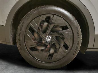 Volkswagen ID.4 Pro Performance 77kWh Life (204 ps) - PARK ASSIST - LED - REVERS