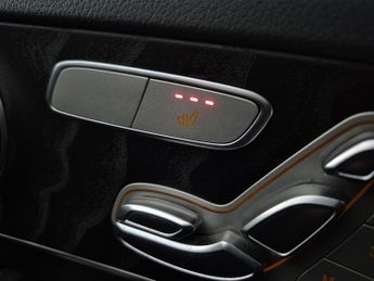 Mercedes-Benz C Class 2.0 C300de 13.5kWh AMG Line Night Edition (Premium) Plug-in G-Tr