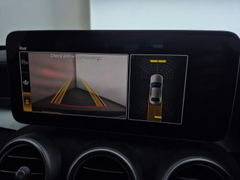 Mercedes-Benz C Class 2.0 C300de 13.5kWh AMG Line Night Edition (Premium) Plug-in G-Tr