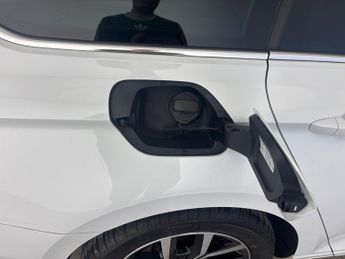 Volkswagen Passat 1.5 TSI EVO SEL DSG (150 ps) - AUTO HEADLIGHTS - DAB - USB AUDIO