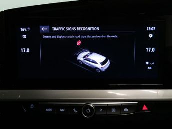 Vauxhall Mokka Electric 50kWh Ultimate (136 ps) - LED - REVERSE CAM - HEATED SEATS