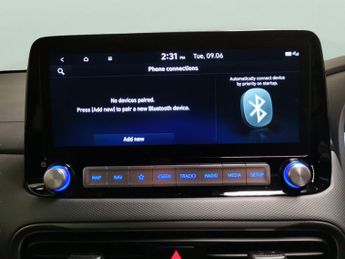 Hyundai Kona 64kWh Premium (10.5kW Charger) (204 ps) - HEATED SEATS - HEATED 