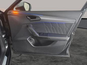 Cupra Formentor 1.4 eHybrid 12.8kWh V2 Plug-in DSG (204 ps) - NAV - HEATED STEER