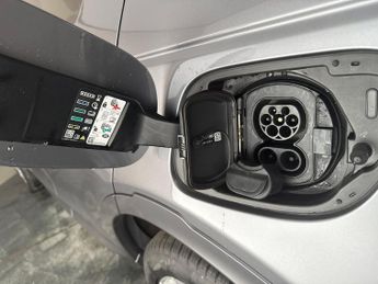 Land Rover Discovery Sport 1.5 P300e 12.2kWh R-Dynamic SE Plug-in 4WD (309 ps) - BLIND SPOT