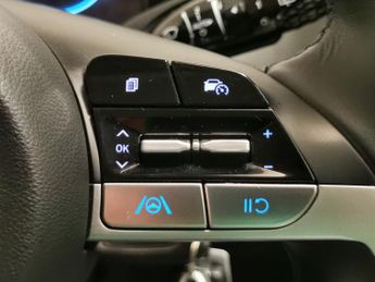 Hyundai Tucson 1.6 T-GDi MHEV SE Connect DCT (150 ps) - BLUETOOTH - CRUISE - DR