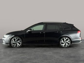 Volkswagen Golf 2.0 TDI R-Line DSG (150 ps) ADAPTIVE CRUISE - REV CAM - NAV